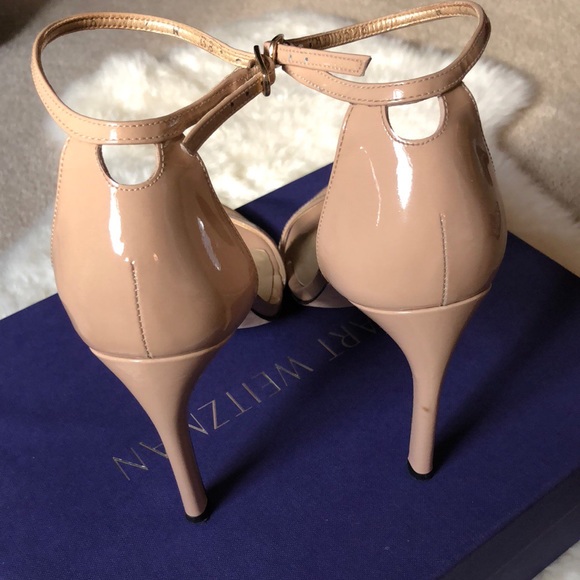 Stuart Weitzman Nudistsong Ankle Strap Sandal - Picture 5 of 7